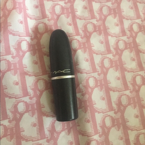 Auth MAC velvet teddy matte lipstick used once - Picture 2 of 7